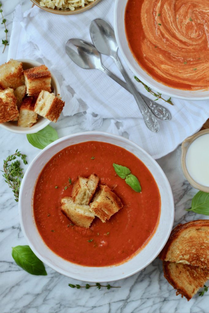 Easy Crockpot Recipes: Tomato Basil Soup - Slice of Jess