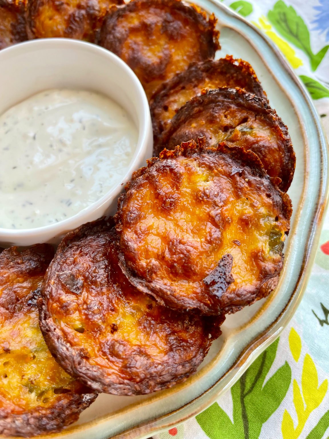 Crispy Cheesy Dill Pickle Chips Slice of Jess